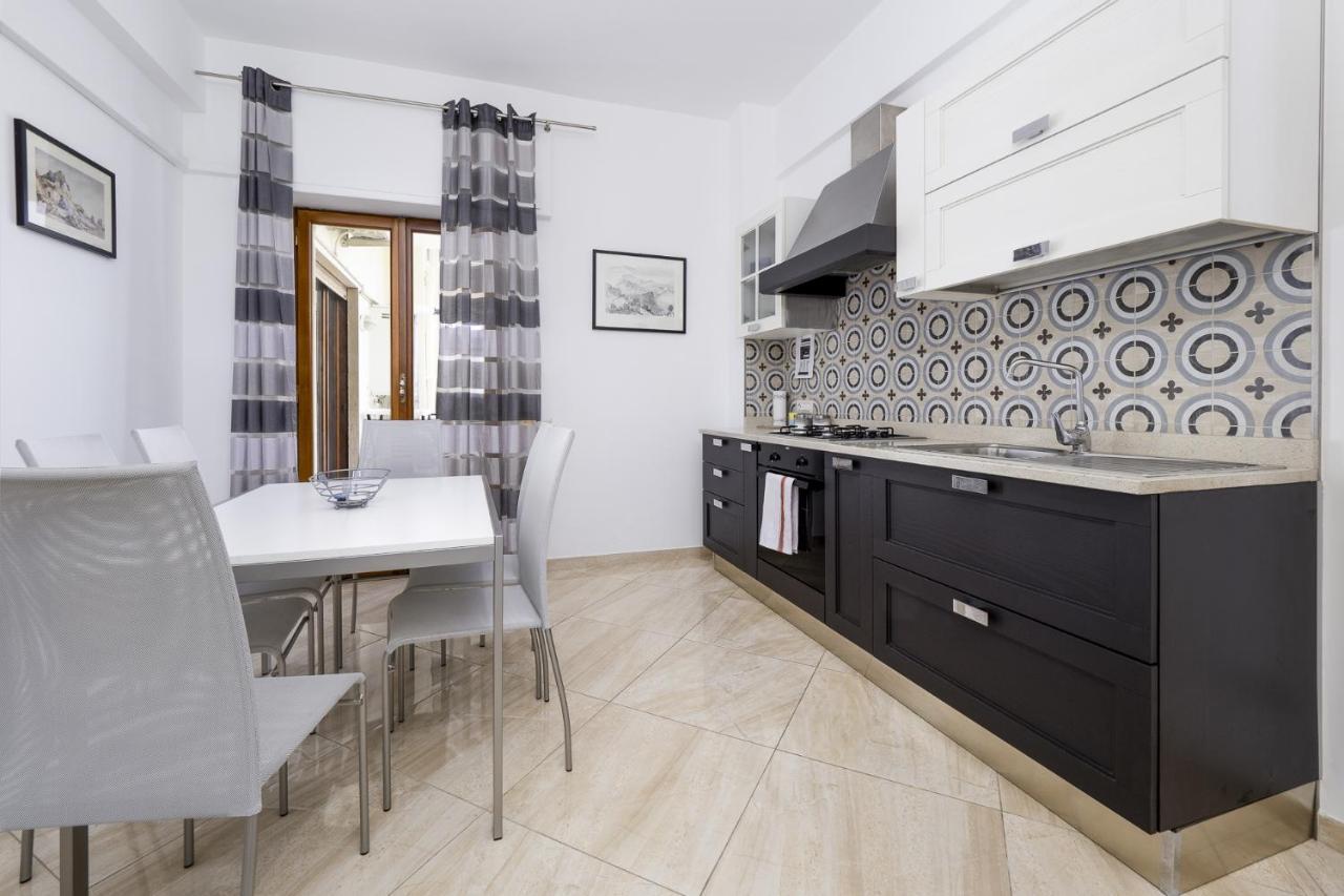 Parsano Suite - De Vivo Realty Sorrento Exteriör bild