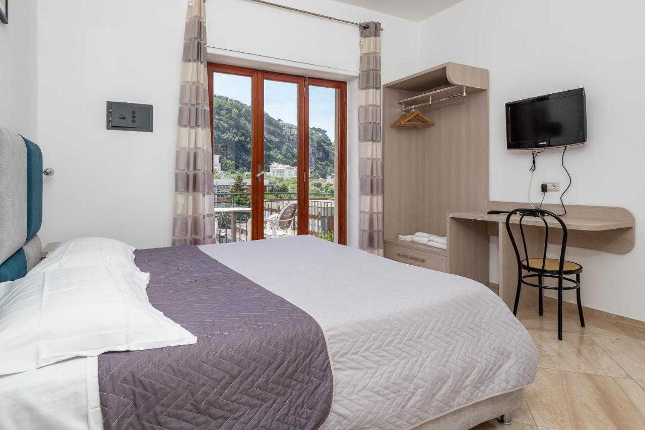 Parsano Suite - De Vivo Realty Sorrento Exteriör bild